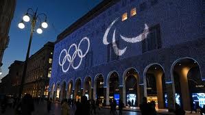 高手为什么突然弃牌（顶级牌手为何会突然选择弃牌）